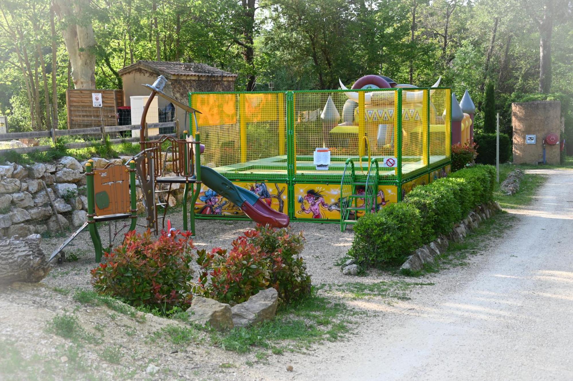 Camping Le Colorado Rustrel Luaran gambar