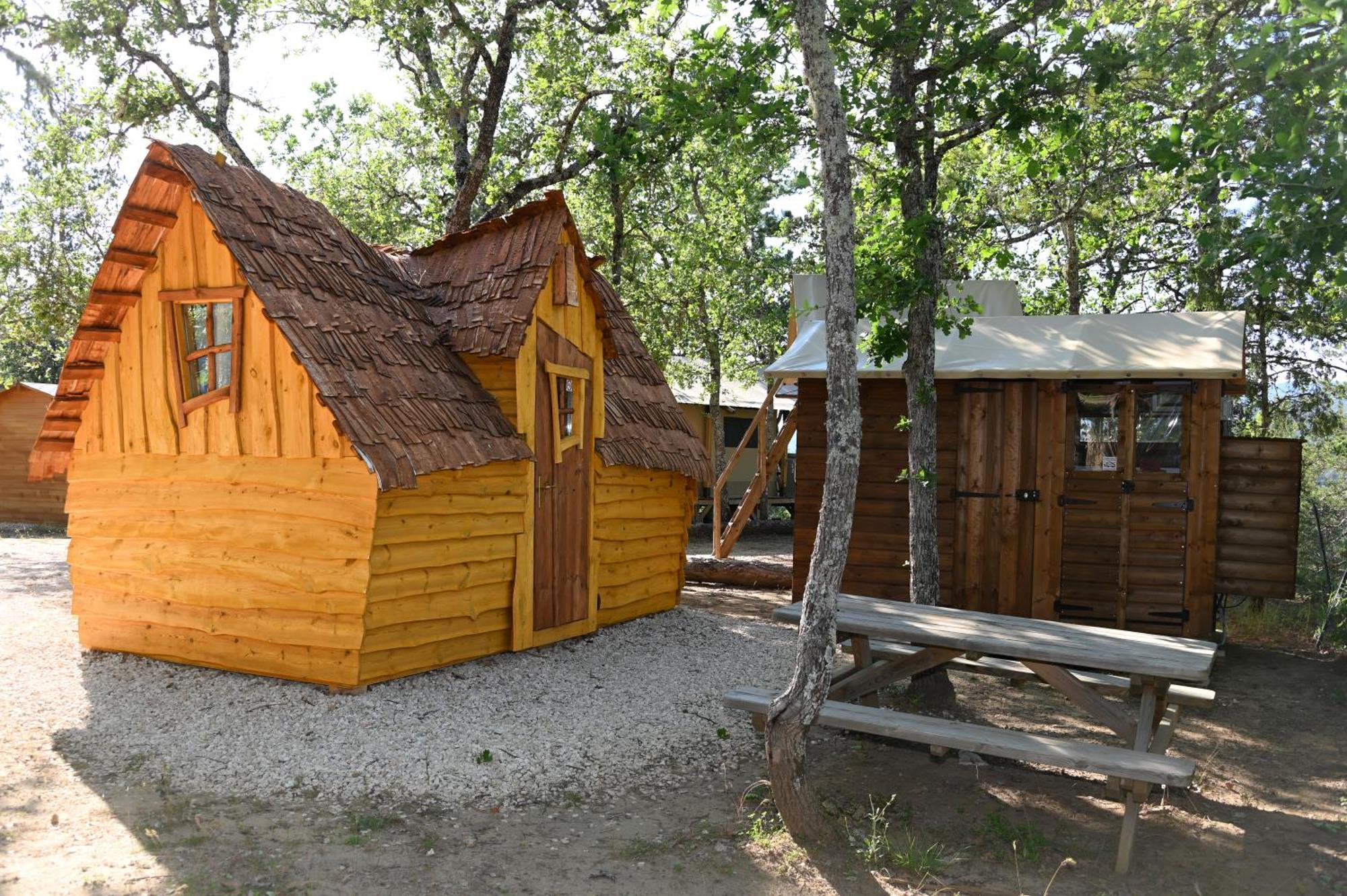 Camping Le Colorado Rustrel Luaran gambar